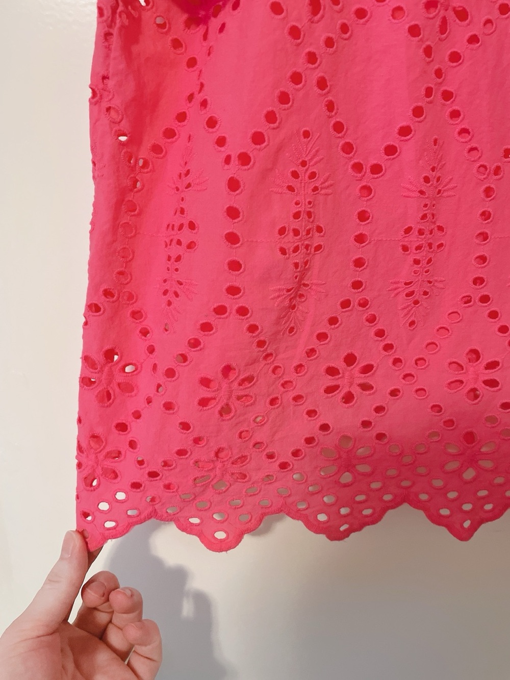 crown & ivy Hot Pink Eyelet Lace Preppy V-Neck Blouse Size XXL - Picture 5 of 9